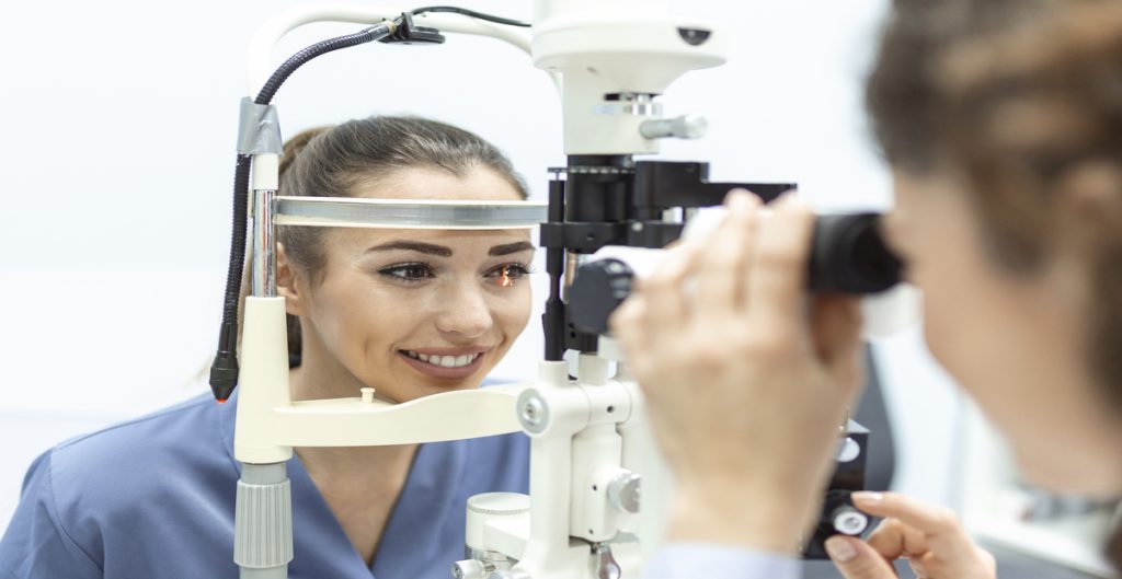 syarat operasi lasik mata