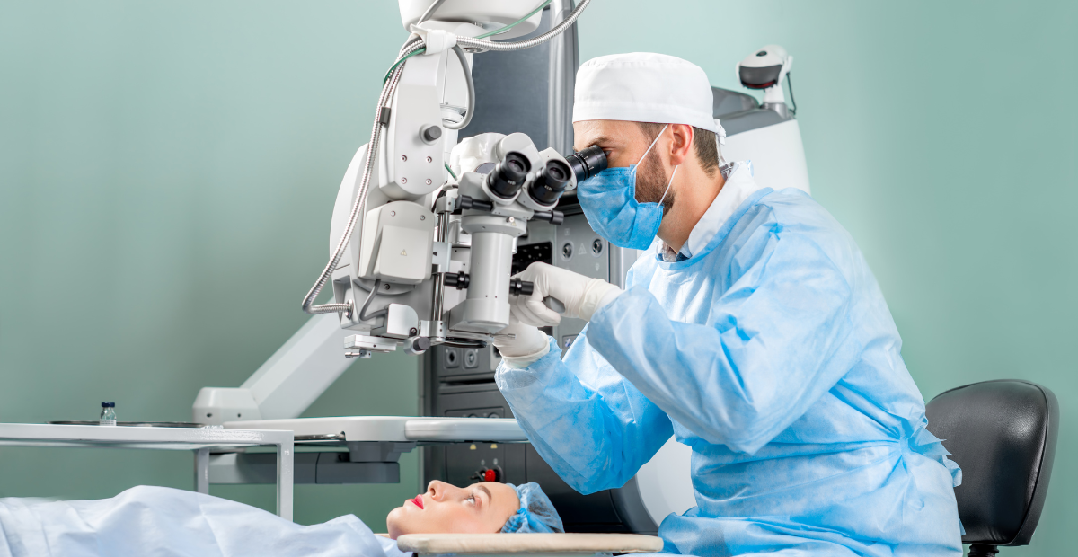 perbandingan-risiko-ortho-k-dan-lasik